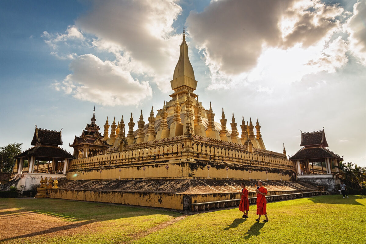 local tour laos